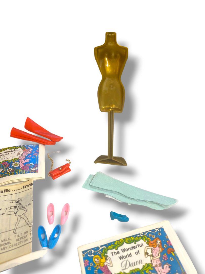 1960s The Wonderful World of Dawn Doll Accessories and Booklets Assorted