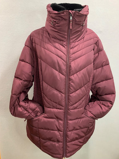 Size 2X Monroe & Main Womens Burgundy Puffer Jacket Packable Hood