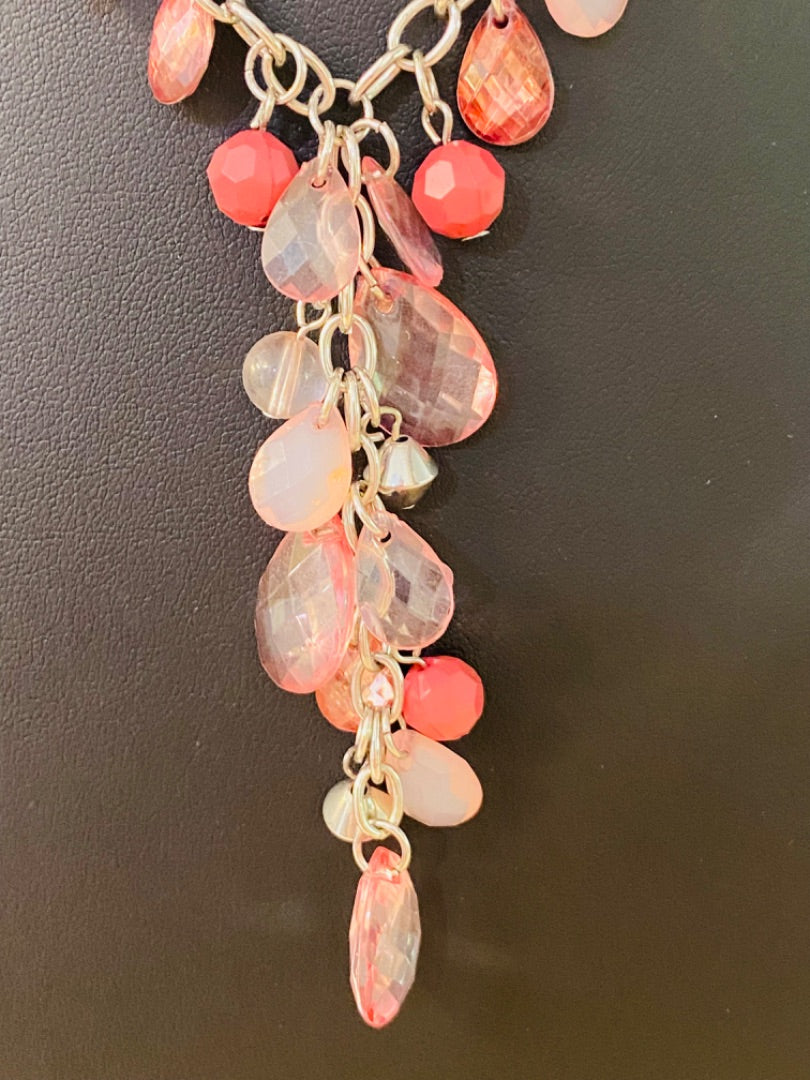 Silvertone Necklace Pink and Mauve Acrylic Faceted Beads 16-19" with 3" Drop