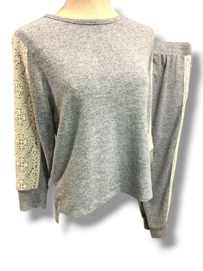 Medium FN by Flora Nikrooz Womens 2 Piece Gray Sweater Knit Lounge Wear Lace Trim Joggers