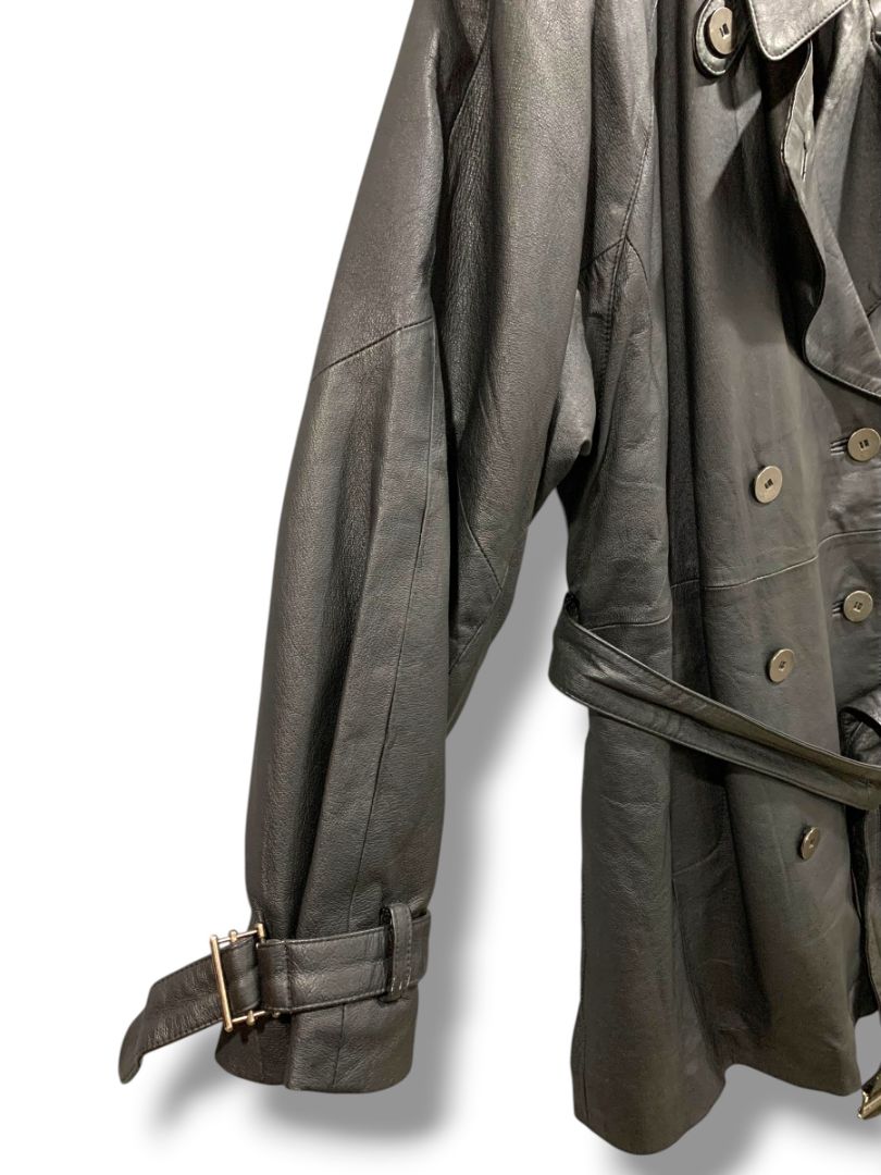 Large G III Womens Vintage Black Stiff Leather Belted Trench Coat Insulated