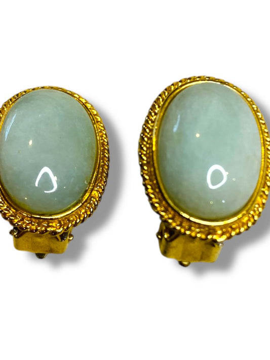 Vintage Goldtone Aqua Non-Pierced Earrings Oval .75"