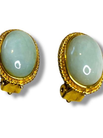 Vintage Goldtone Aqua Non-Pierced Earrings Oval .75"
