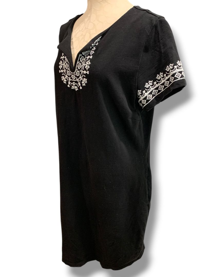 Size XL Talbots Black Shift Boho Tshirt Dress Embroidered Trim Nantucket Slub