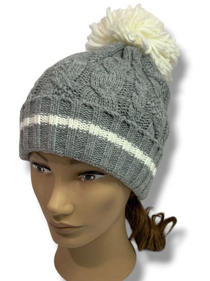 One Size Womens Atmosphere Winter Sweater Knit Beanie Hat PomPom Gray Ivory