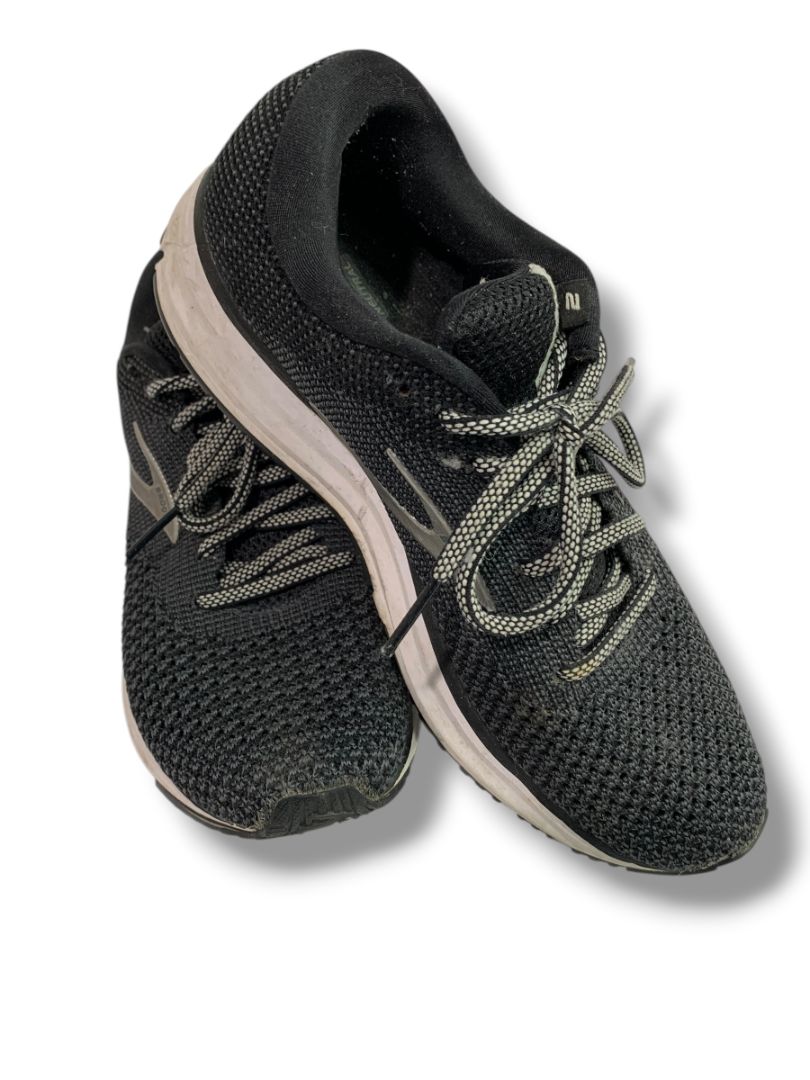 Size 8.5M Brooks Womens Charcoal Knit Revel Running Shoe Sneaker