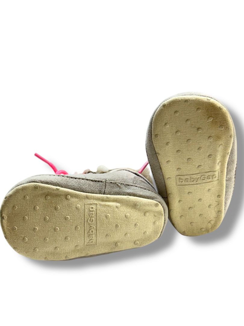 Size 6-12 Months Baby Gap Boots Lace Up Gray Pink Laces New