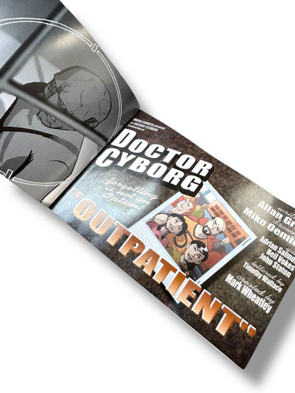 Graphic Novel Comic Doctor Cyborg Allan Gross Mike Oeming Book