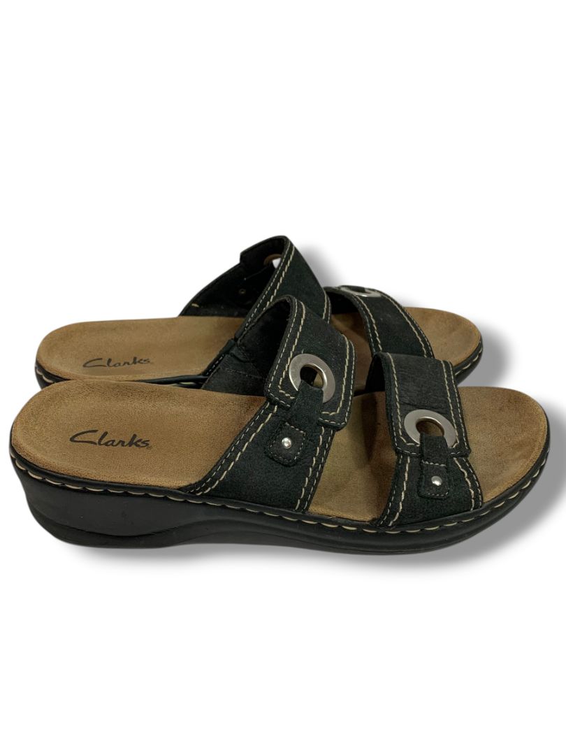 Size 9M Clarks Womens Brown Leather Sandal Slides Lexi Willow Silvertone