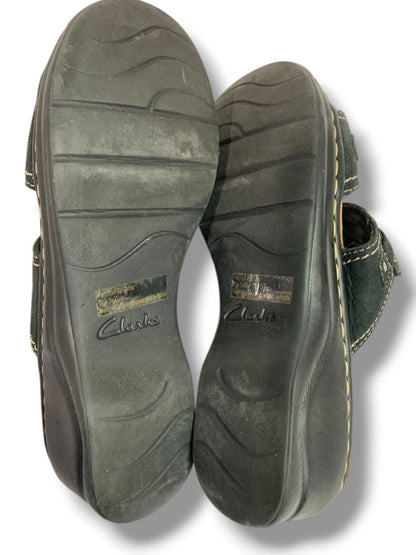Size 9M Clarks Womens Brown Leather Sandal Slides Lexi Willow Silvertone