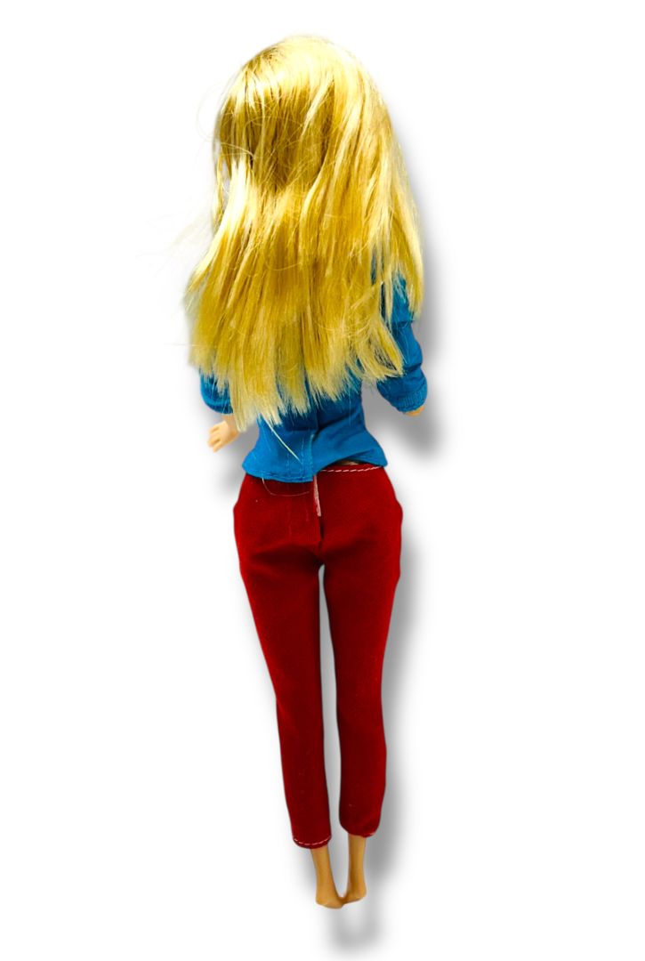 2013 Mattel Barbie Doll Fashionista Blazer Red Jeans
