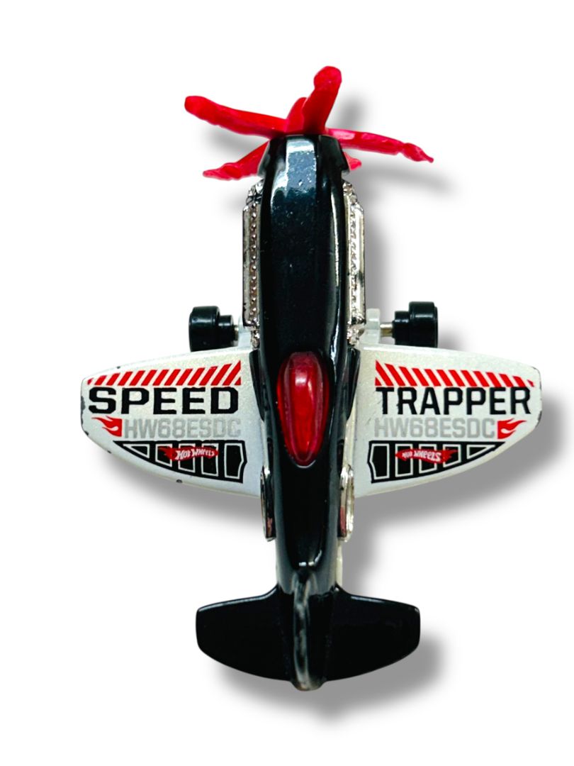 2004 Hot Wheels Thrill Racers "Mad Propz" Airplane Diecast Speed Trapper 3"