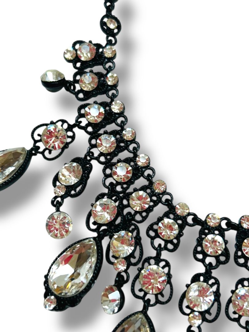 Natasha Bib Necklace Black Chain Clear Beads Sparkly 16-19"