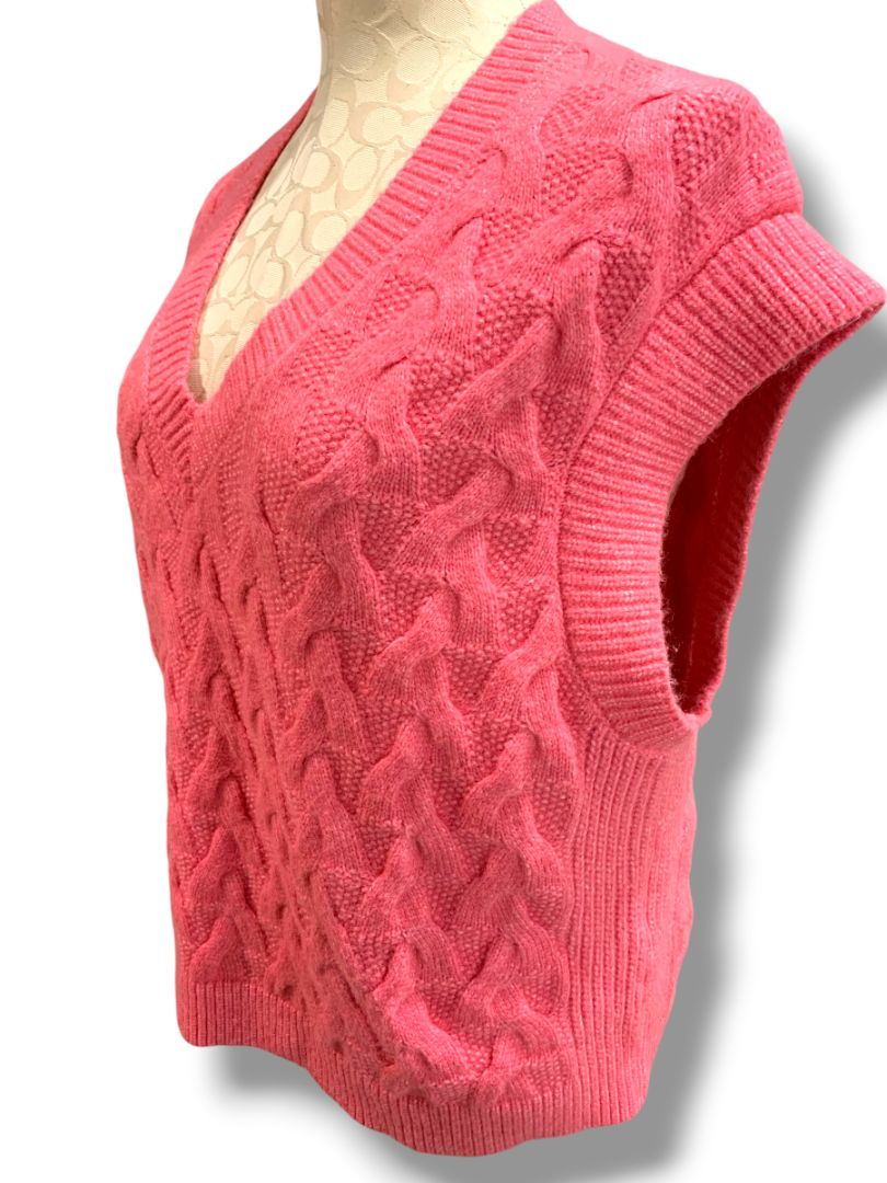 Large On 34th Womens Hot Pink Cable Knit Sweater Vest V-Neck