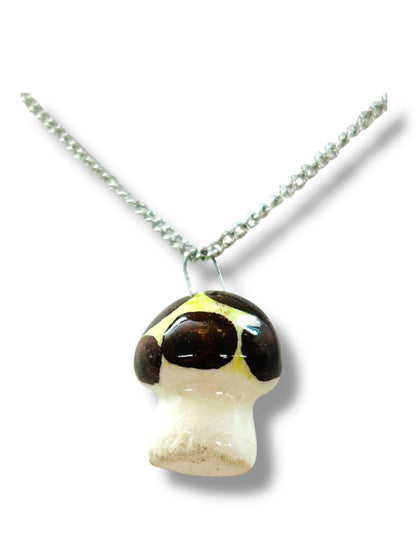 Silvertone 15" Necklace with Ceramic Mushroom Pendant .75"