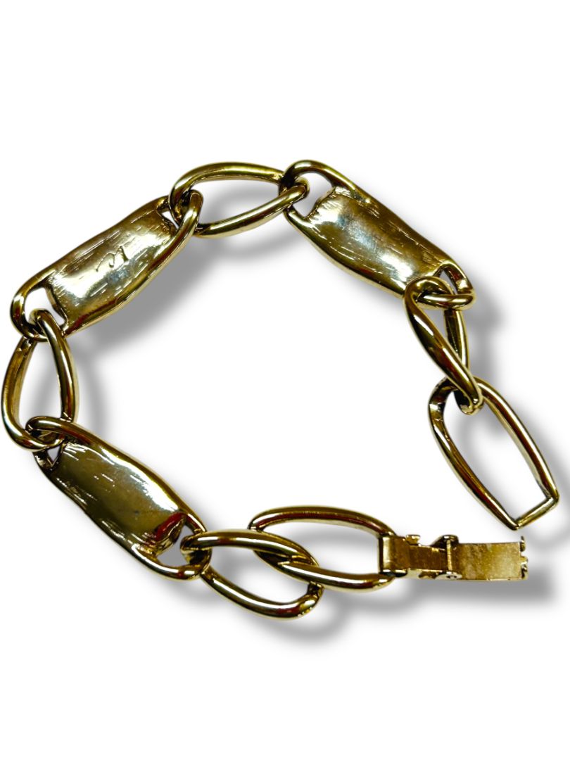Vintage Signed Liz Claiborne Goldtone Link Bracelet Pink 7" Foldover Clasp