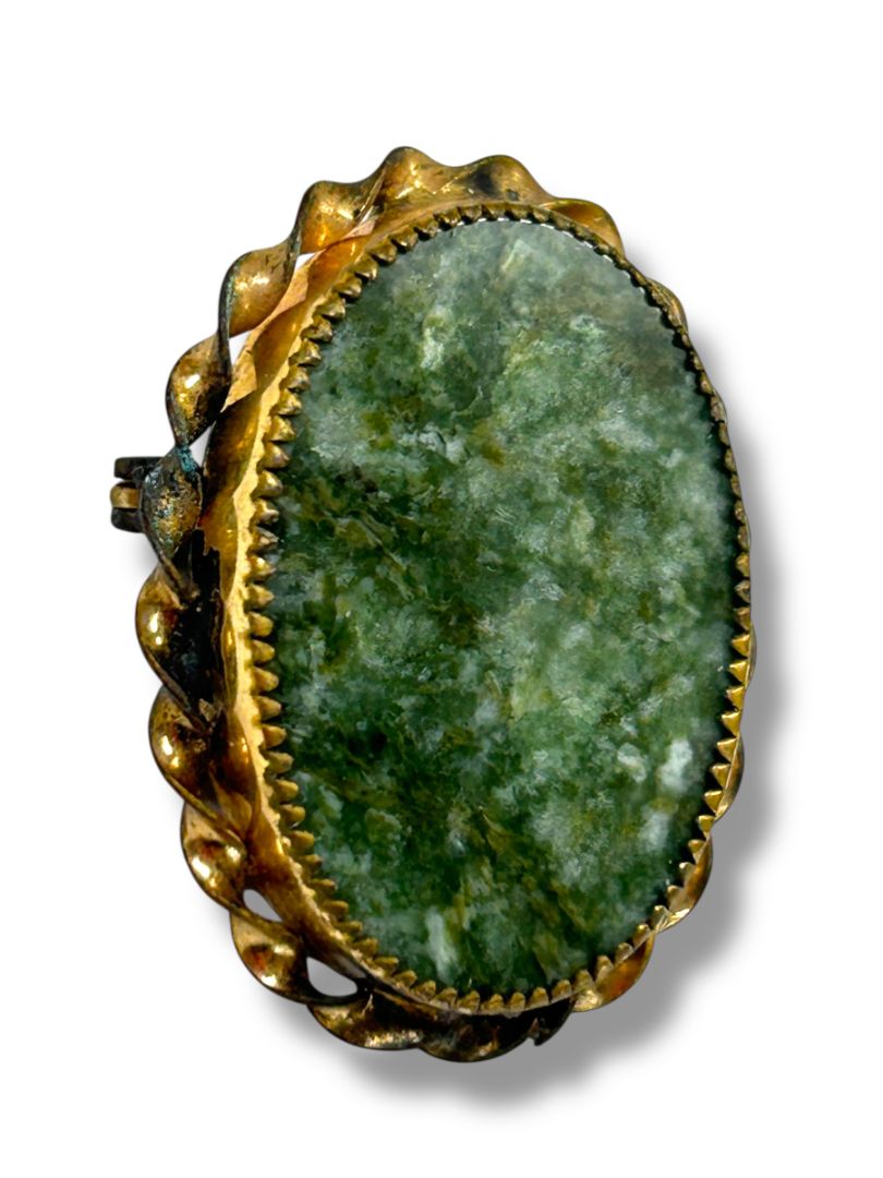 Vintage Green Agate Brooch Pin Pendant Goldtone Setting 1.2"