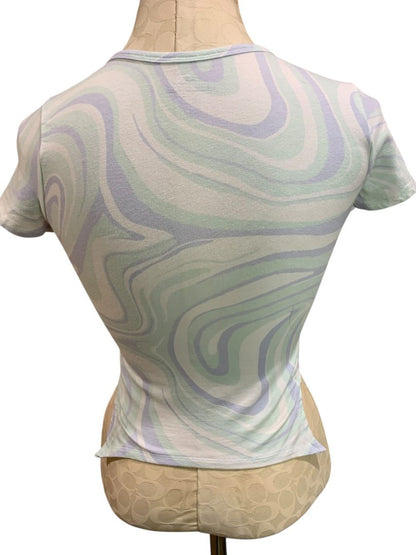 Small Hollister Must-Have Collection Womens Baby Tee Swirl Design