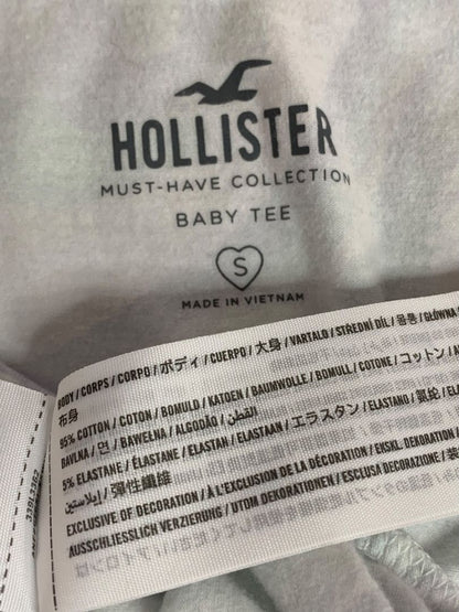 Small Hollister Must-Have Collection Womens Baby Tee Swirl Design