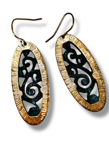 Lot of 2 Pair Earrings Drop Dangle Pierced 1.5-1.75" Fishhook