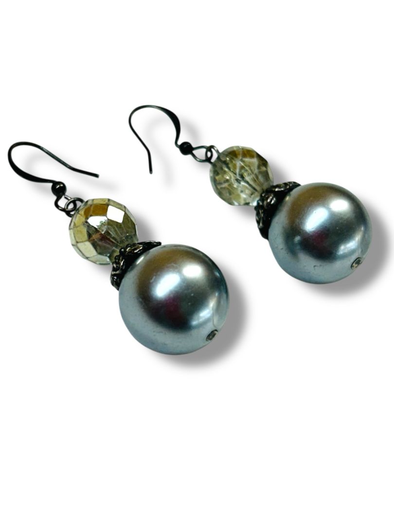 Silvertone Faux Pearl Drop Earrings Fishhook Pierced 1.75" Drop Dangle