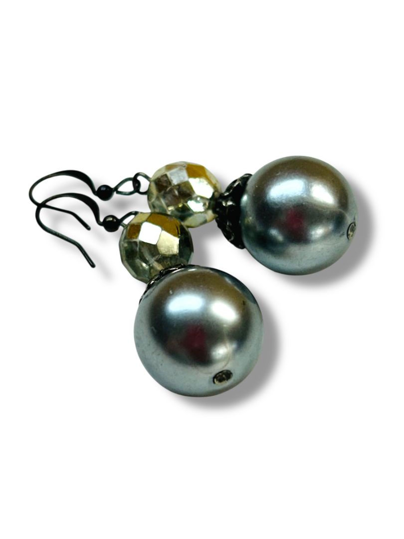 Silvertone Faux Pearl Drop Earrings Fishhook Pierced 1.75" Drop Dangle