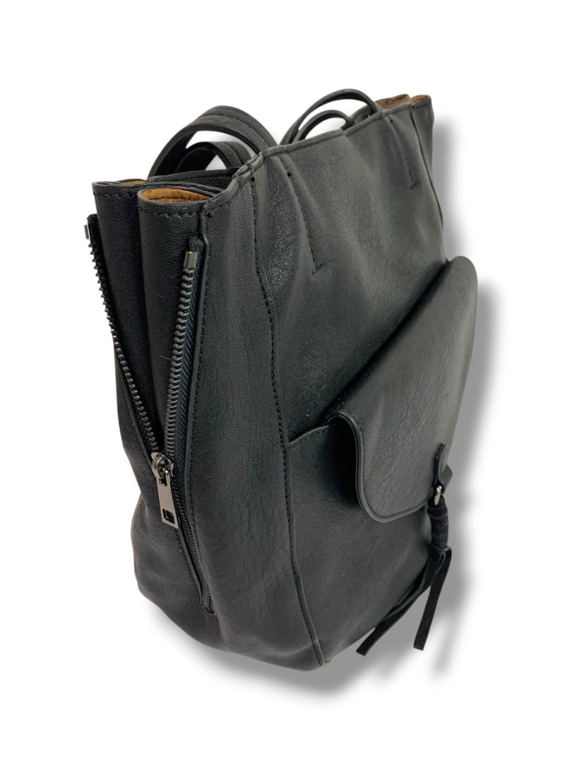 Street Level Womens Faux Black Leather Shoulderbag Zip Top