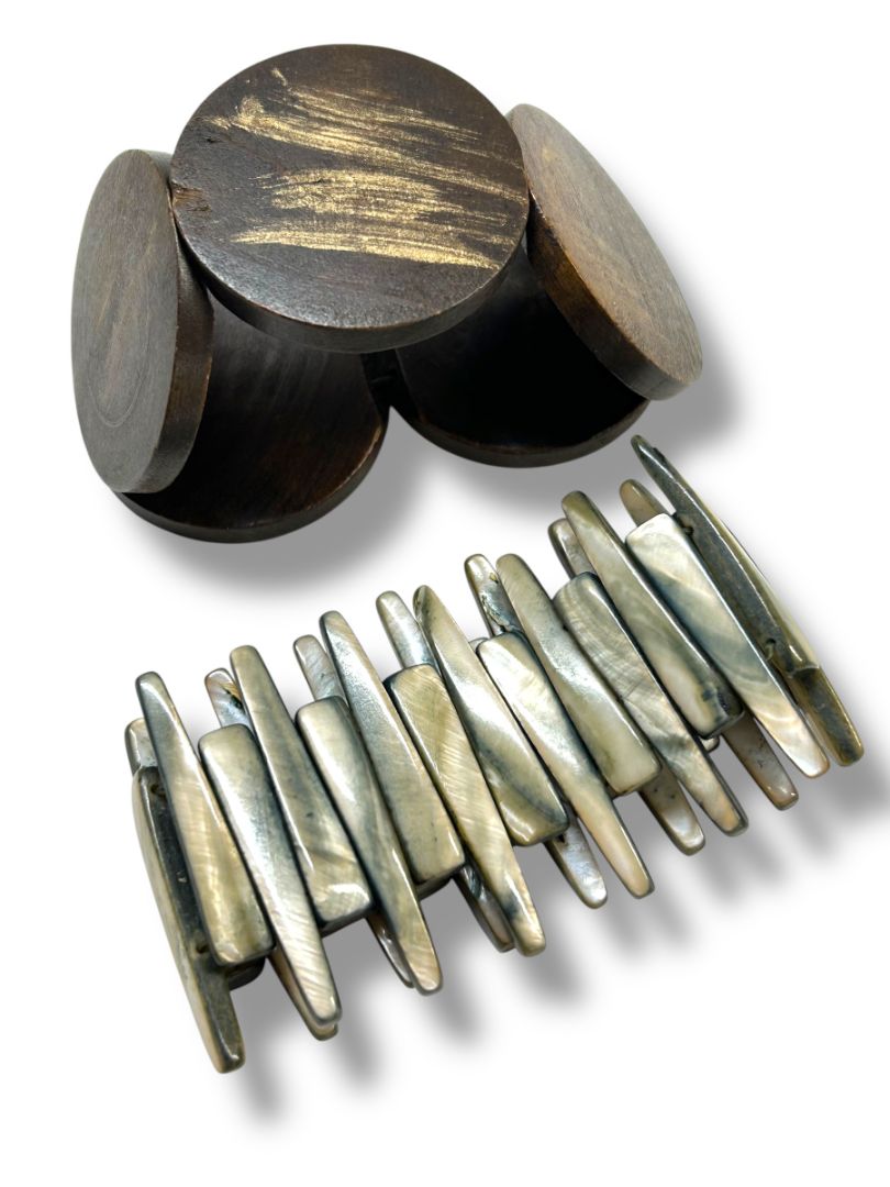 Lot of 2 Stretch Bracelets Boho Style Wooden Circle Spikey Shell