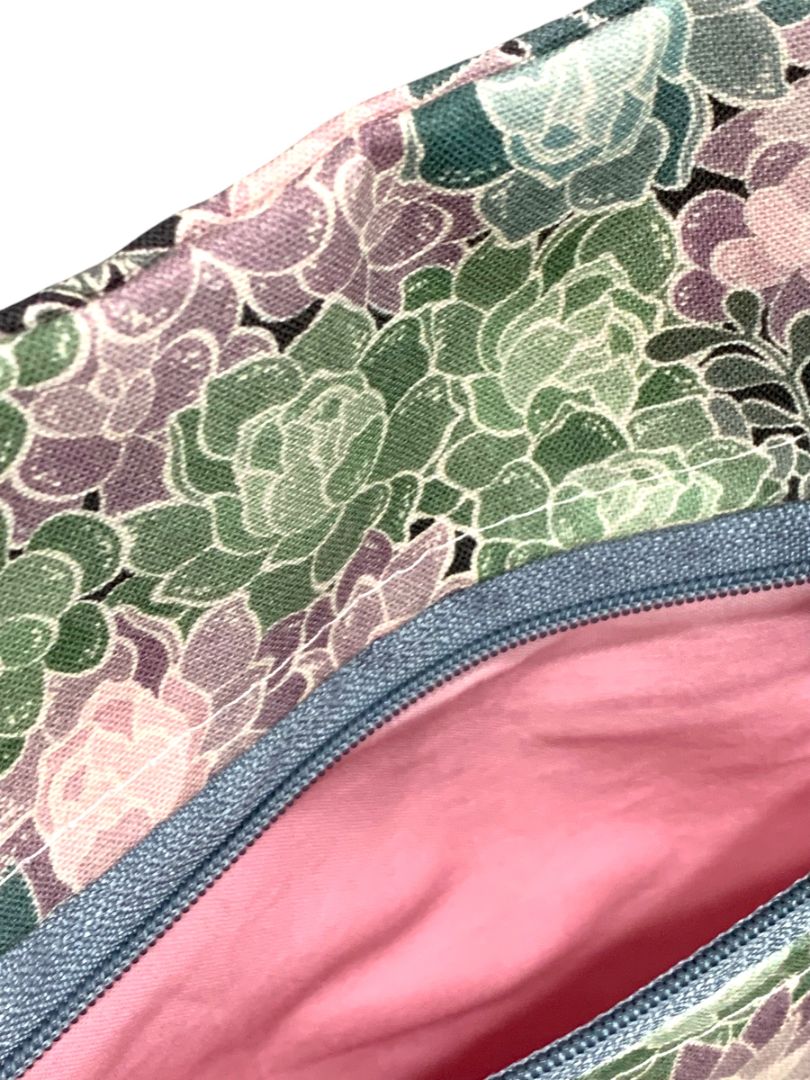 Floral Fabric Crossbody Bag Front Zip Succulents Pastel