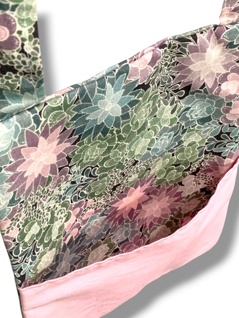 Floral Fabric Crossbody Bag Front Zip Succulents Pastel