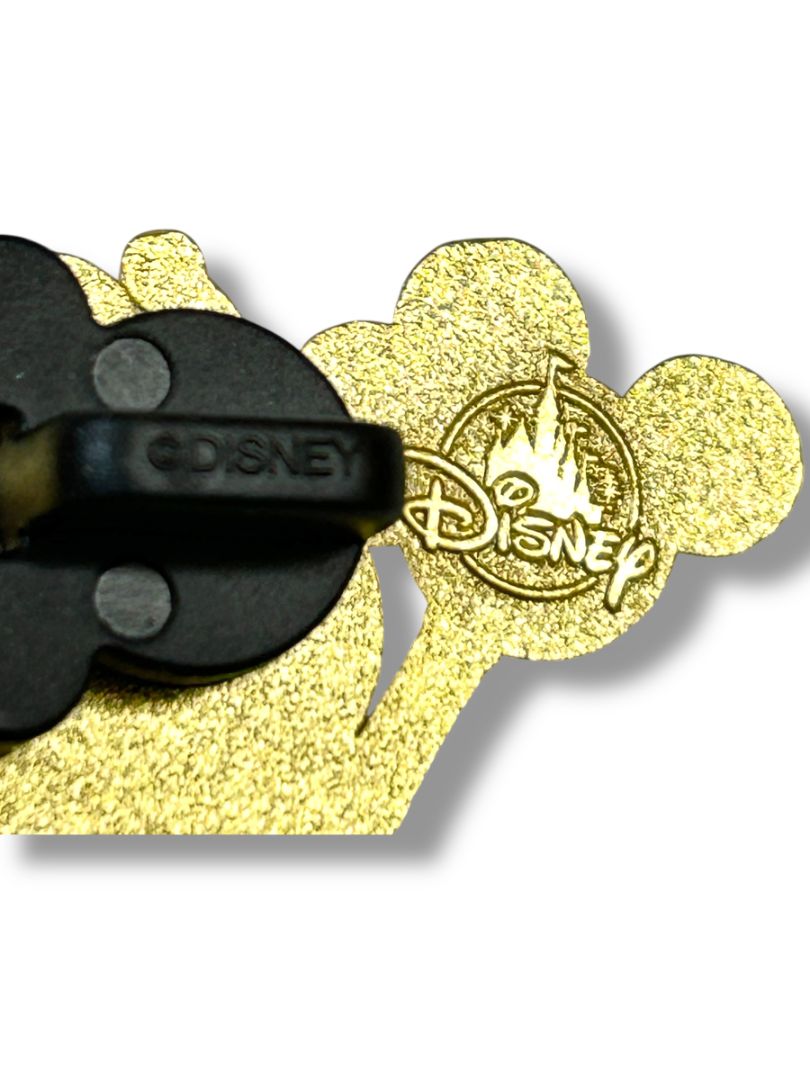 2020 Disney Lapel Pin Mickey and Minnie Gingerbread 1.75" Holiday