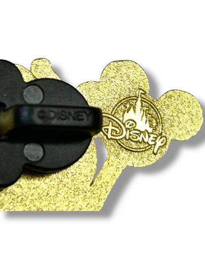 2020 Disney Lapel Pin Mickey and Minnie Gingerbread 1.75" Holiday