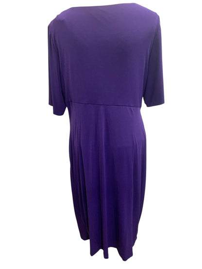 Size 16 Dressbarn Purple Stretch Dress Ruched Waist Short Sleeve