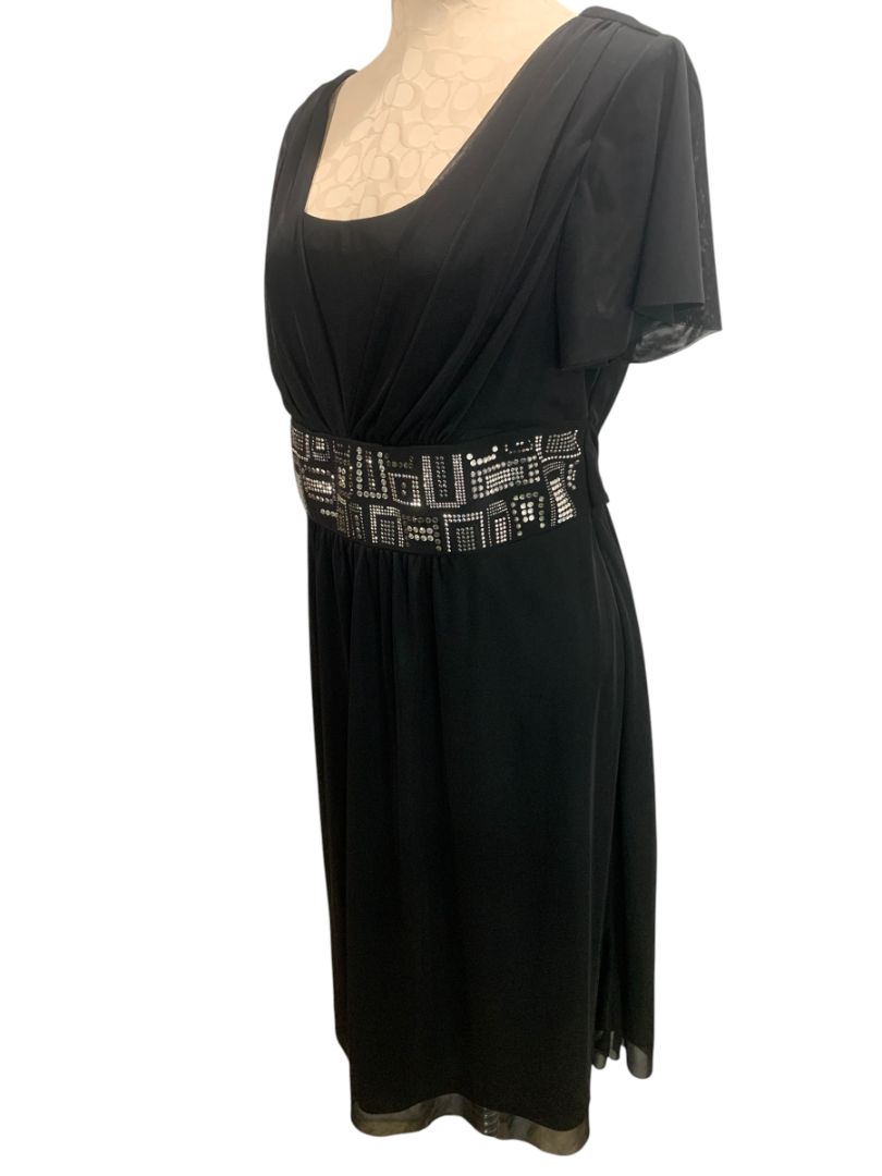 Size 16 R&M Richards Black Dress Embellished Waistline Pullover
