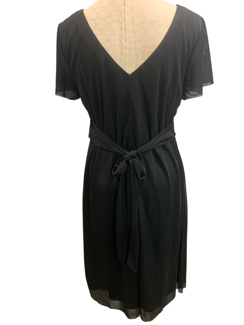 Size 16 R&M Richards Black Dress Embellished Waistline Pullover