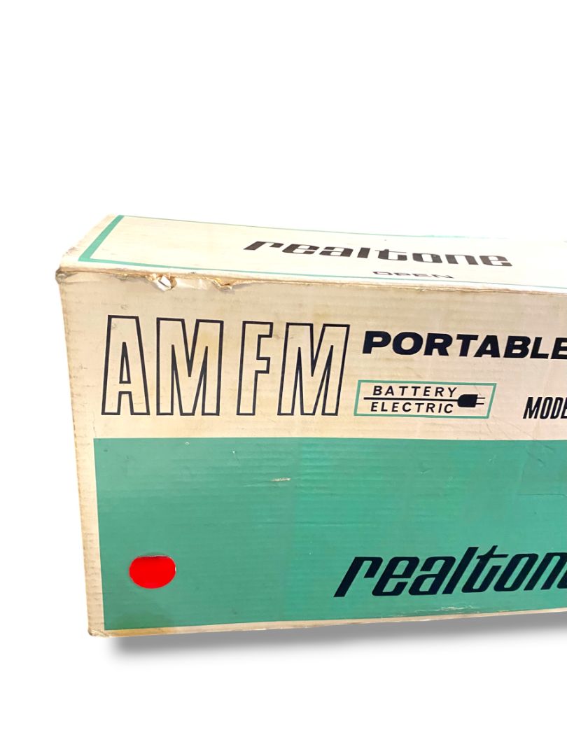 Vintage Box Only Realtone AM FM Portable Radio Model 2223