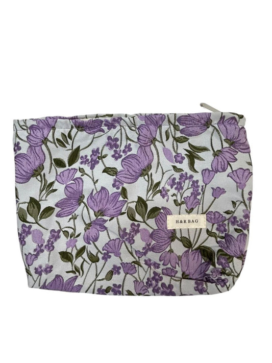 H&R New Cosmetic Bag Makeup Zip Top Bag Purple Floral 8 x 10