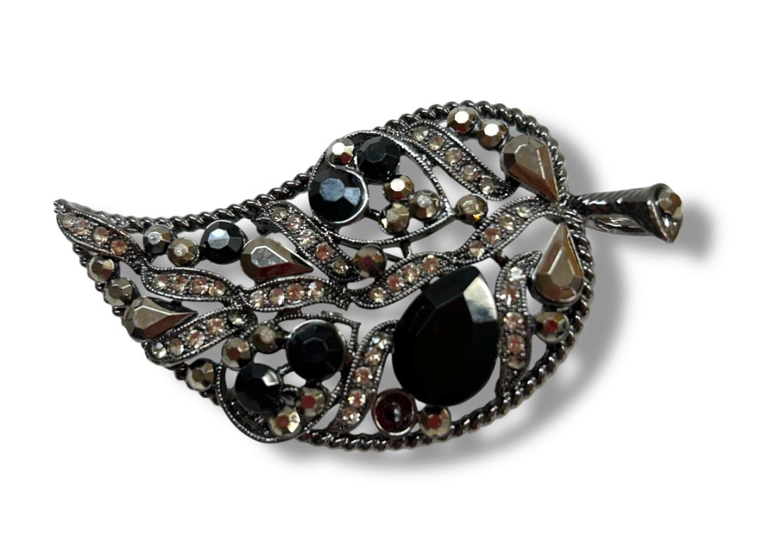 Intricate Leaf Brooch Pin Pendant Pewter Color 3.25"