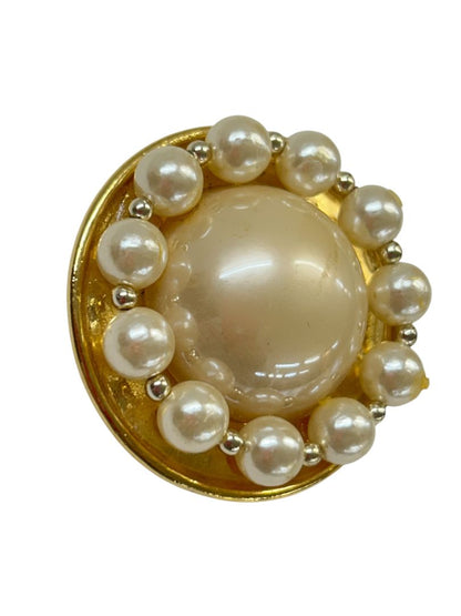 Signed Two Sisters Goldtone Brooch Pin Faux Pearls 1.8" Diameter