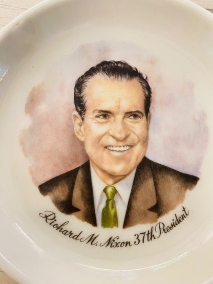 Vintage 1970 Richard M. Nixon 37th President Plate 4.1"