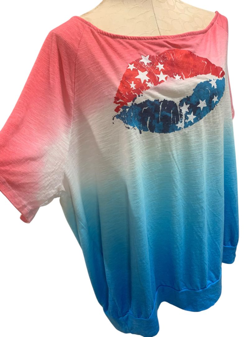 Size 3X Torrid Womens Plus Size Patriotic Lips USA Tshirt Short Sleeve