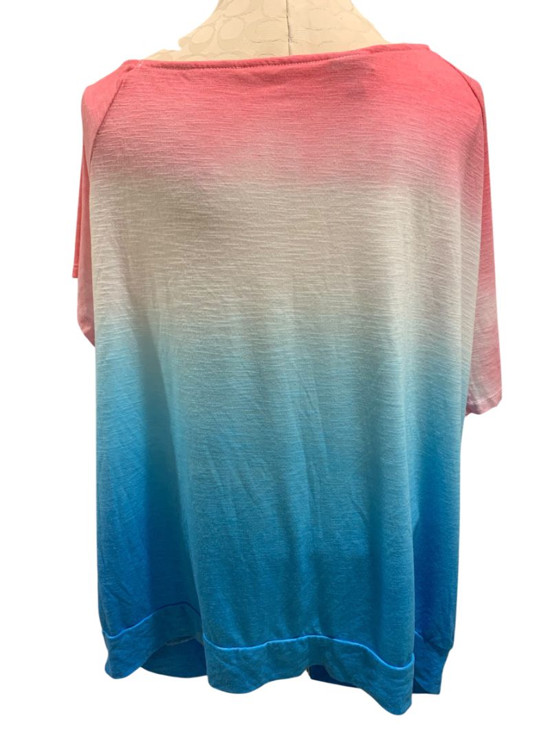 Size 3X Torrid Womens Plus Size Patriotic Lips USA Tshirt Short Sleeve