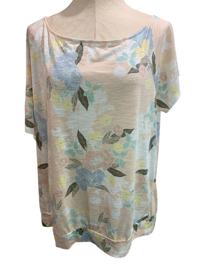 Size 3X Torrid Womens Plus Size Lightweight Tshirt Floral Scoop Neck