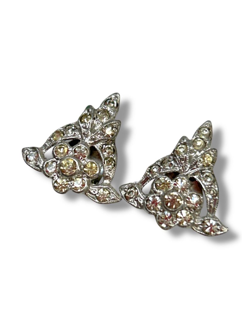 2 Pair Vintage Clip On Earrings Non-Pierced Pink Dots Silvertone Rhinestone