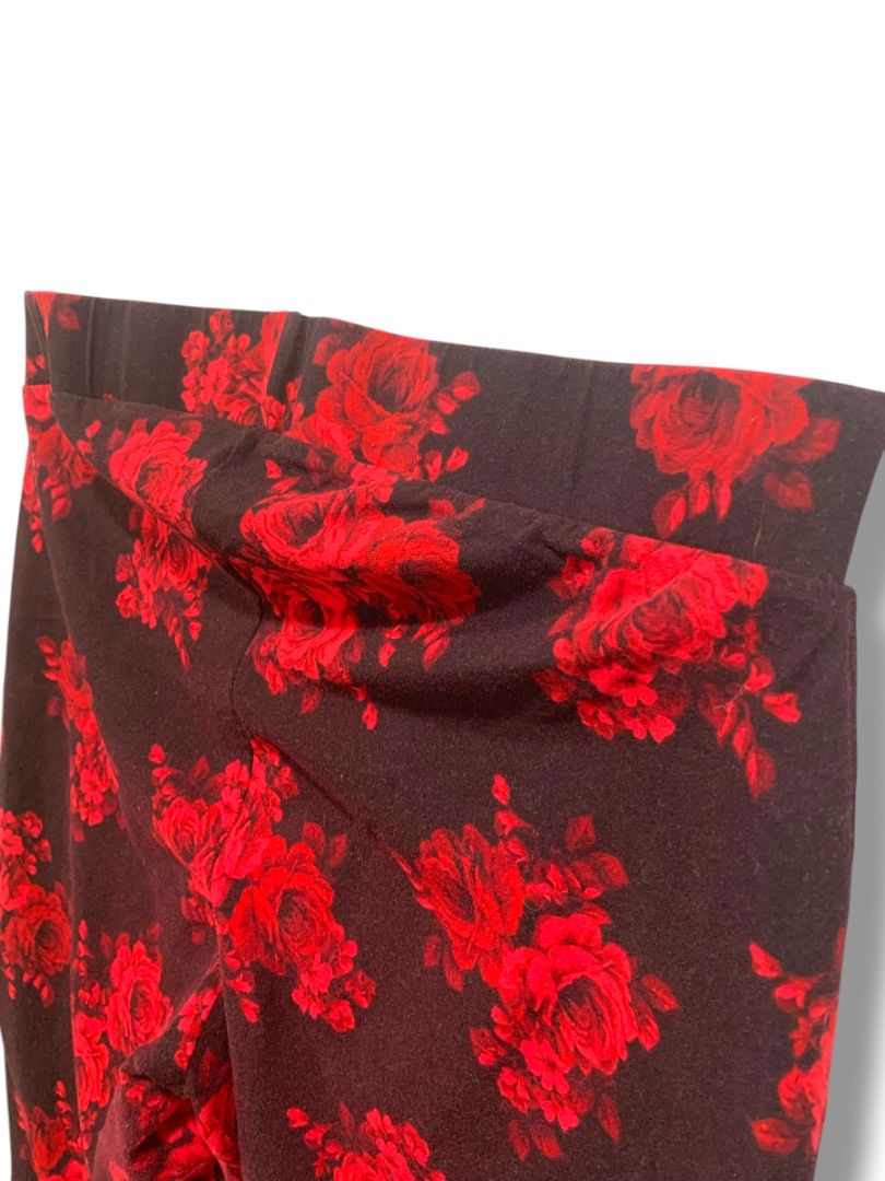 Size 3X Torrid Rose Print Womens Leggings Black Red Soft Knit