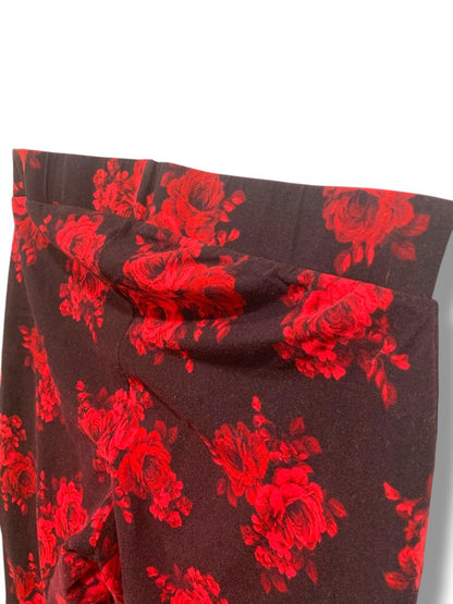 Size 3X Torrid Rose Print Womens Leggings Black Red Soft Knit