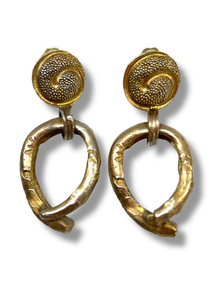 2 Pair Clip On Earrings Non-Pierced Vintage Goldtone Drop Dangle