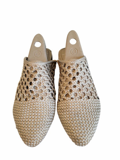 10M Latigo Anthropologie Champagne Woven Mules Slides Flats Shoes