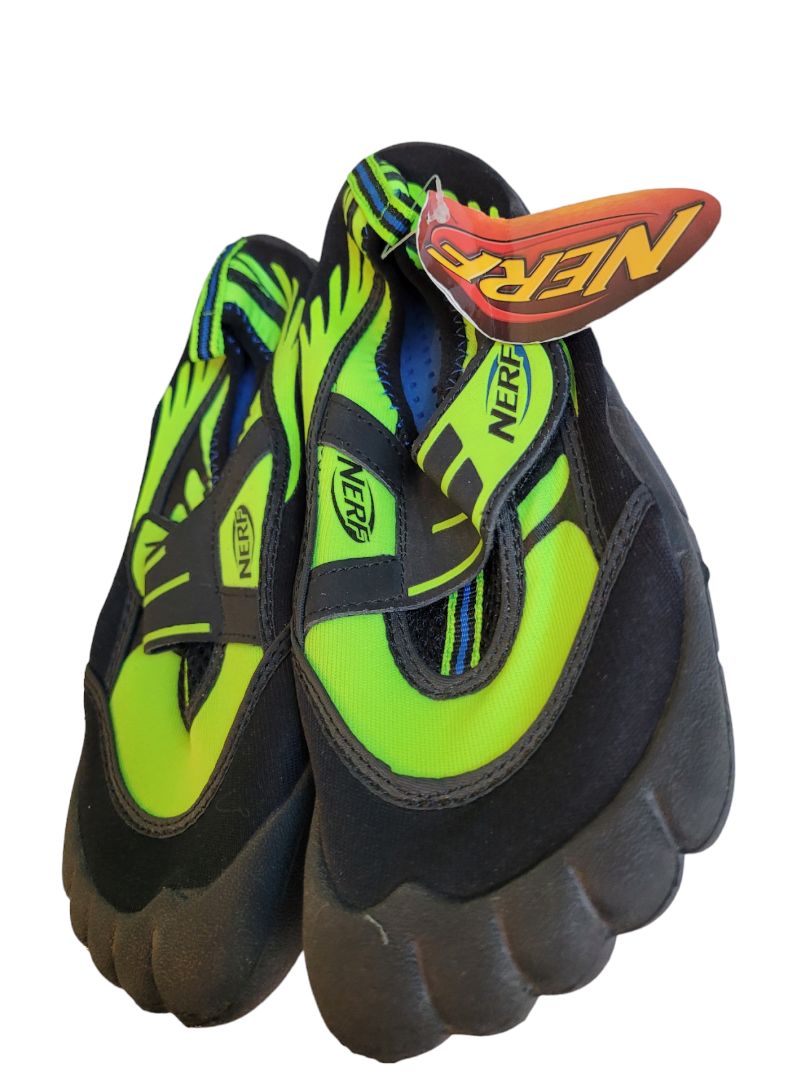 Large Youth (2/3) Nerf Toed Shoes Black Neon Green Water Beach Shoes New