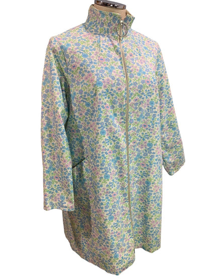 Medium Women's Reversible 1960s O-Ring Overcoat Pastel Flowers